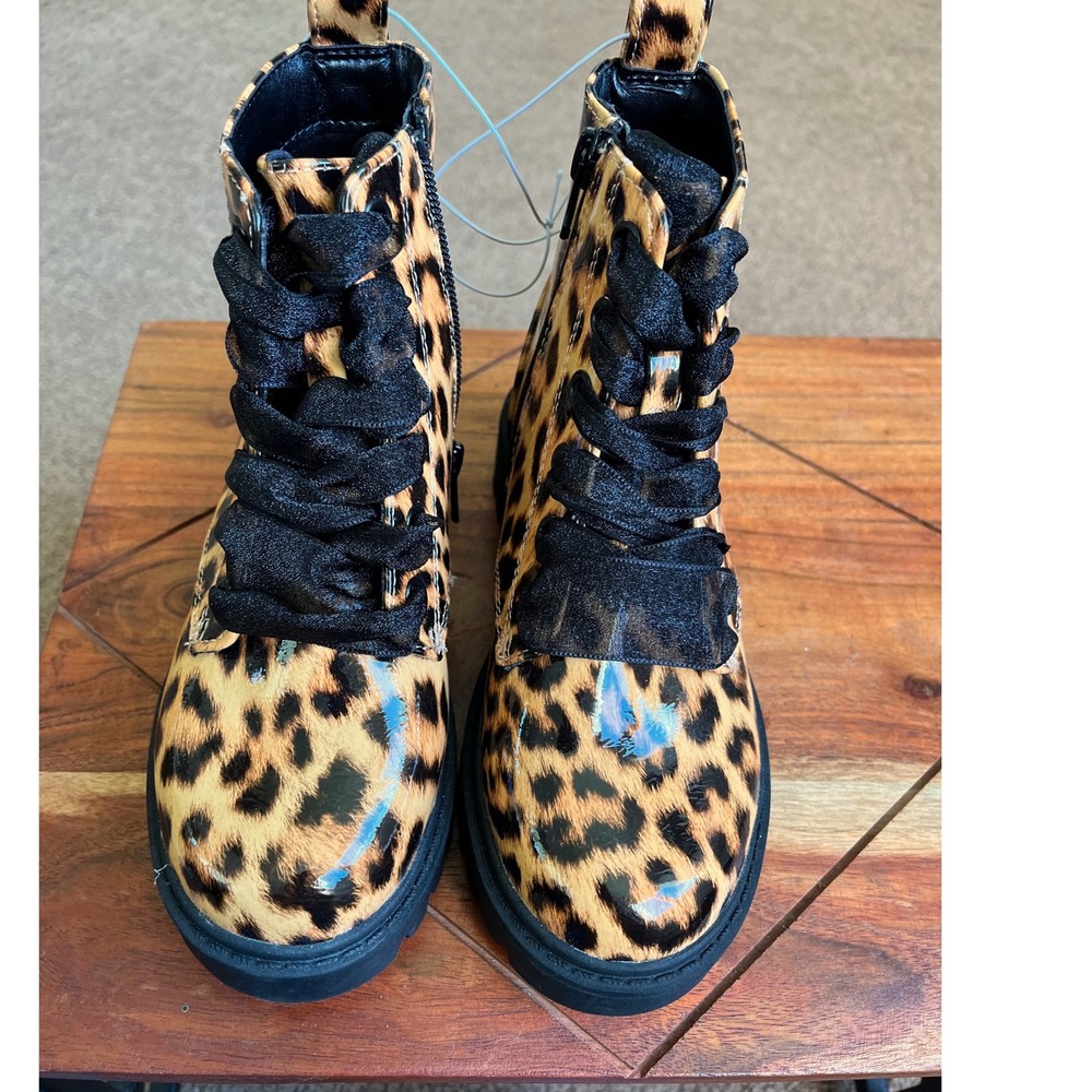 Art Class Kids Leopard Print Patent Combat Boots Ribbon Laces Side Zip Size 13 - Picture 1 of 8